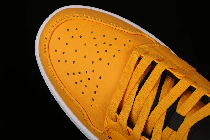 All Categories Air Jordan Jordan Series Basketball Shoes Air Jordan 1 Mid Air Jordan 1 Mid "Black and Yellow Little New Love" Taxi Color 554724-700